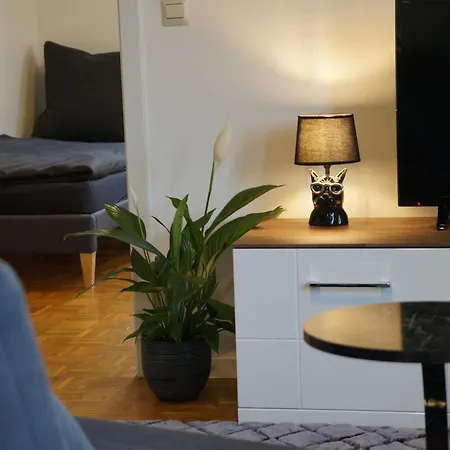 Suite Sinsheim דירה